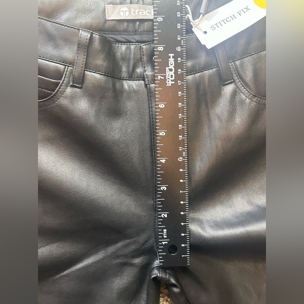 NWT Tractr Nami Pleather Flare Pants Size 10 - Picture 7 of 8
